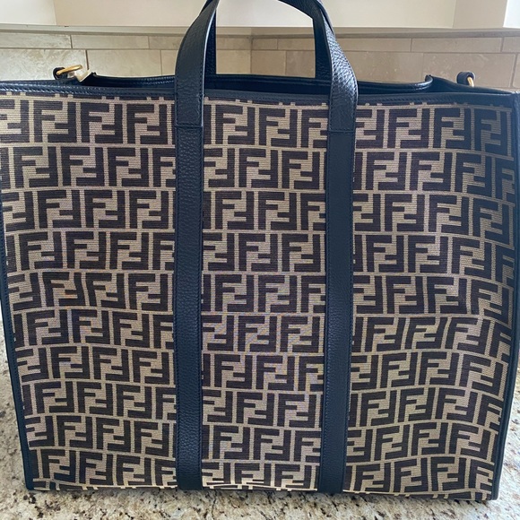 Fendi tote bag - Picture 5 of 8